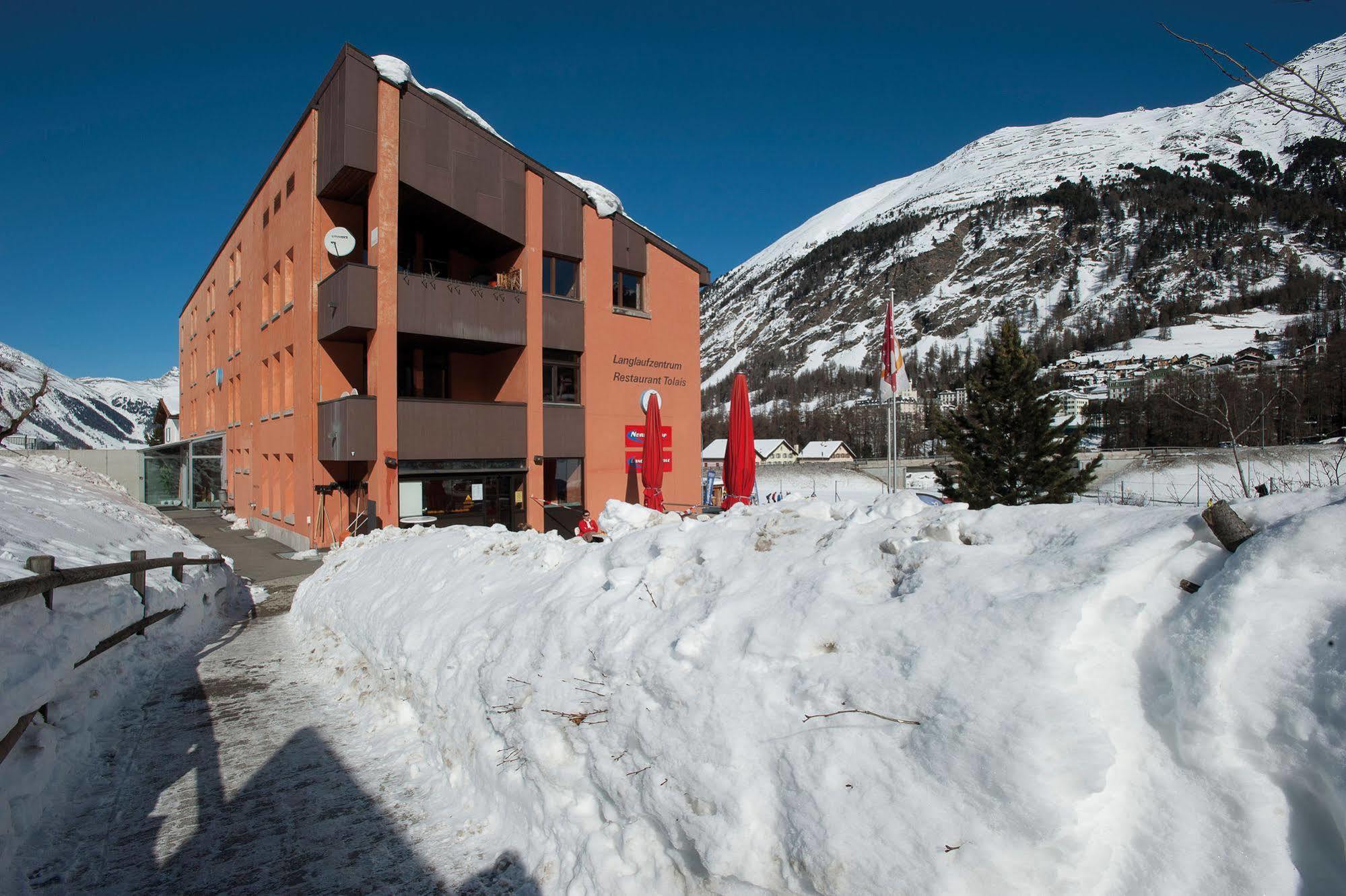 Pontresina Youth Hostel Exteriér fotografie